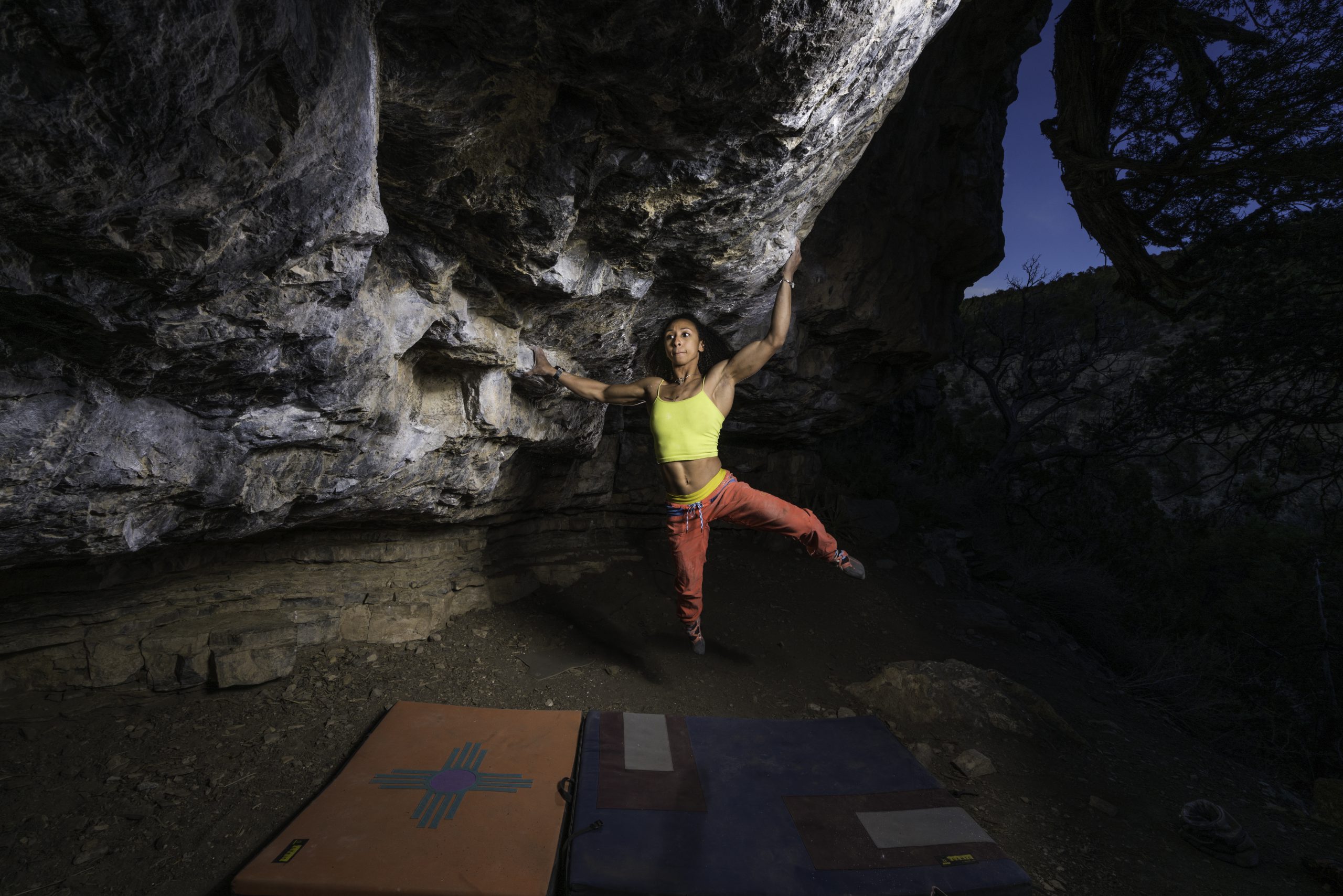 Favia Bouldering