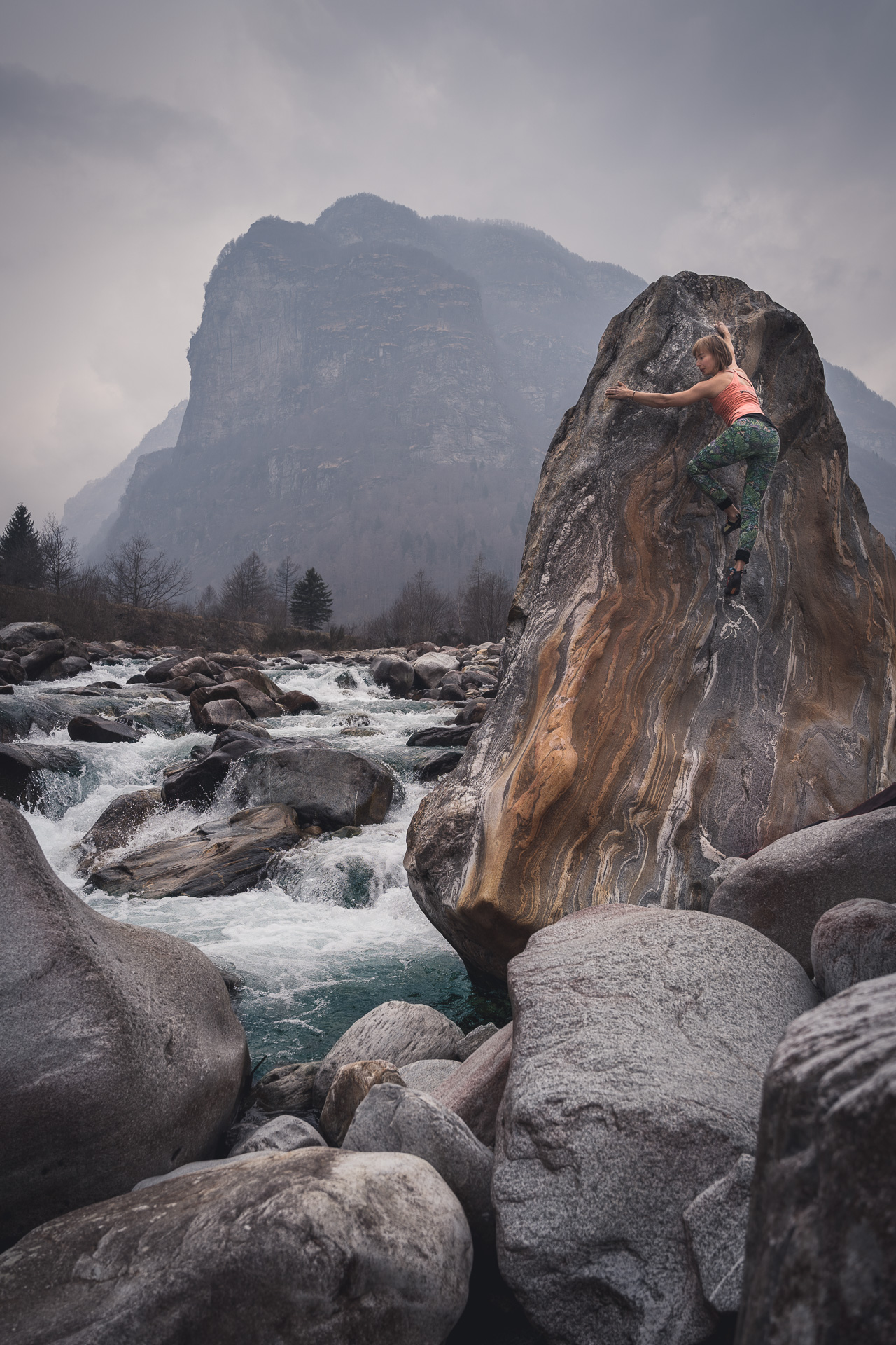 Zofia Bouldering in Brione