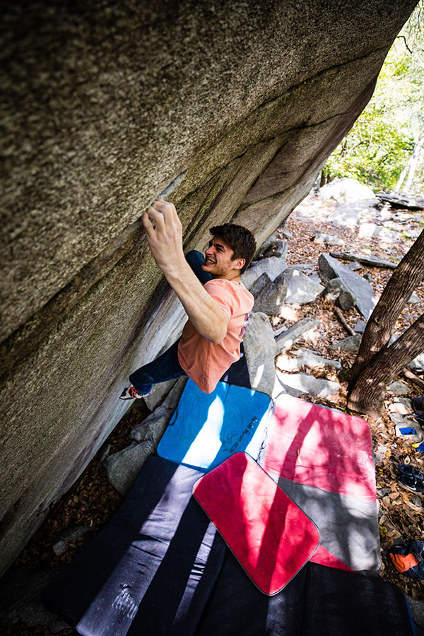 Coach billy ridal bouldering